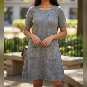 EUC Adorable JJ Basics Size Large Gray Sweater Dress With Front Pockets!